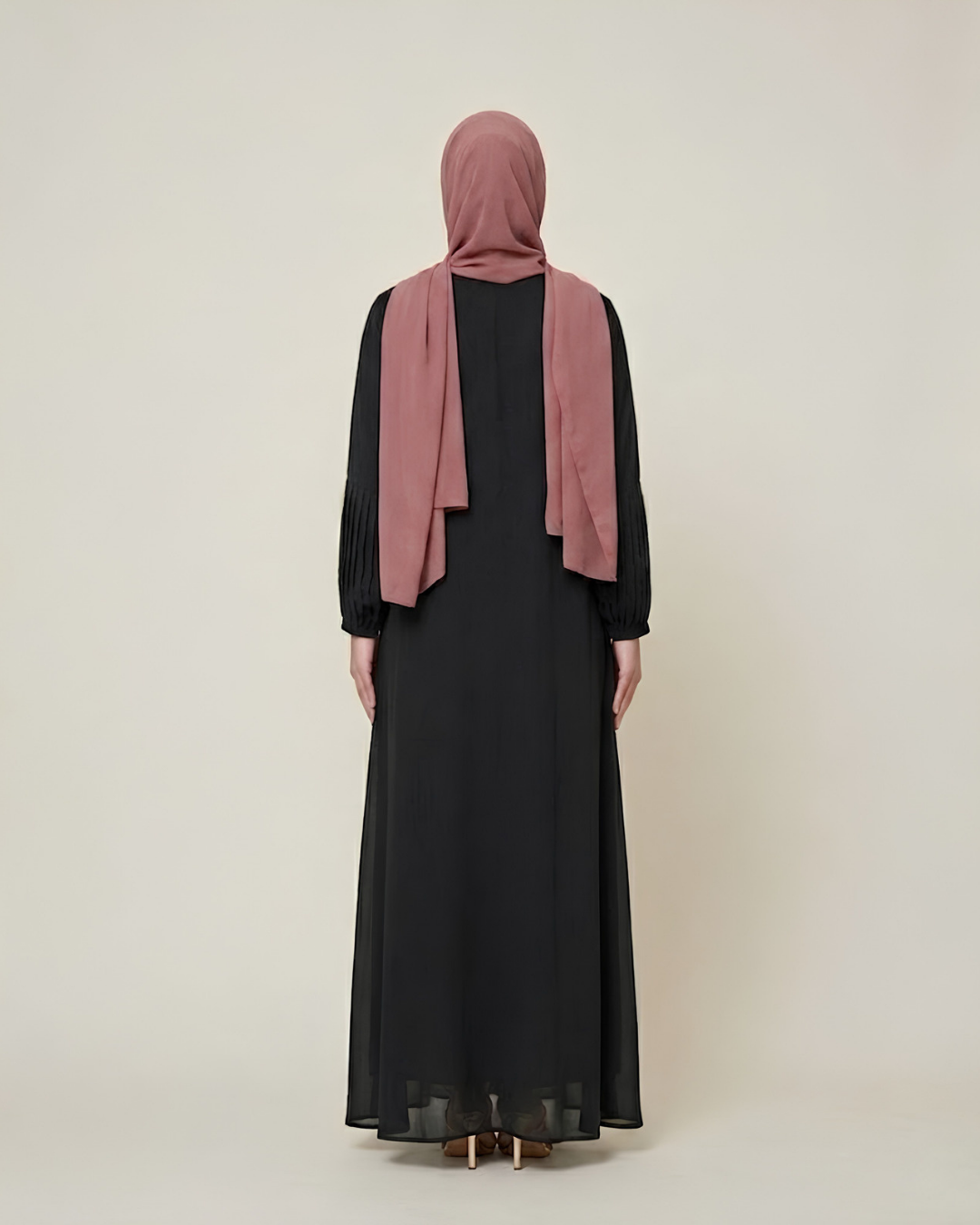 Obsidian Pleat