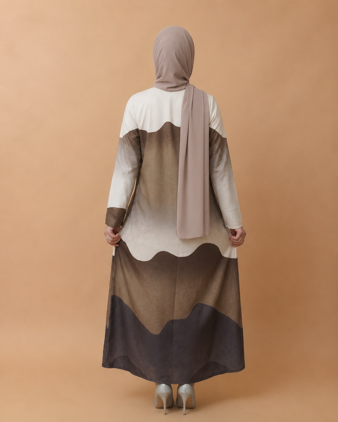 Serene Waves – Cream