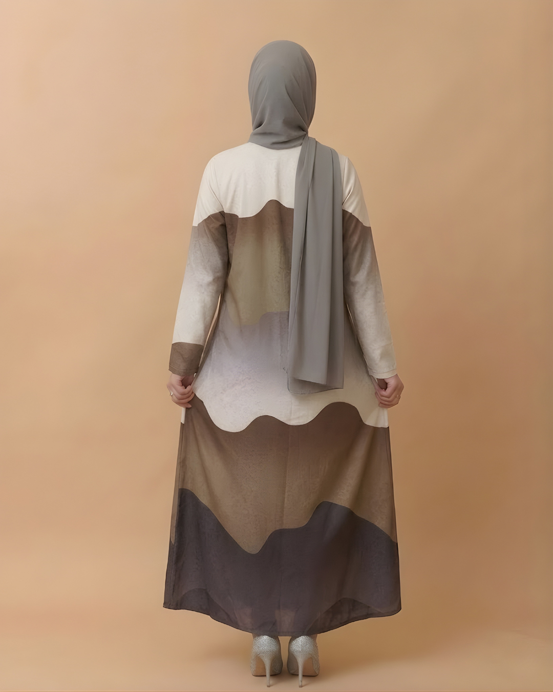 Serene Waves – Cream