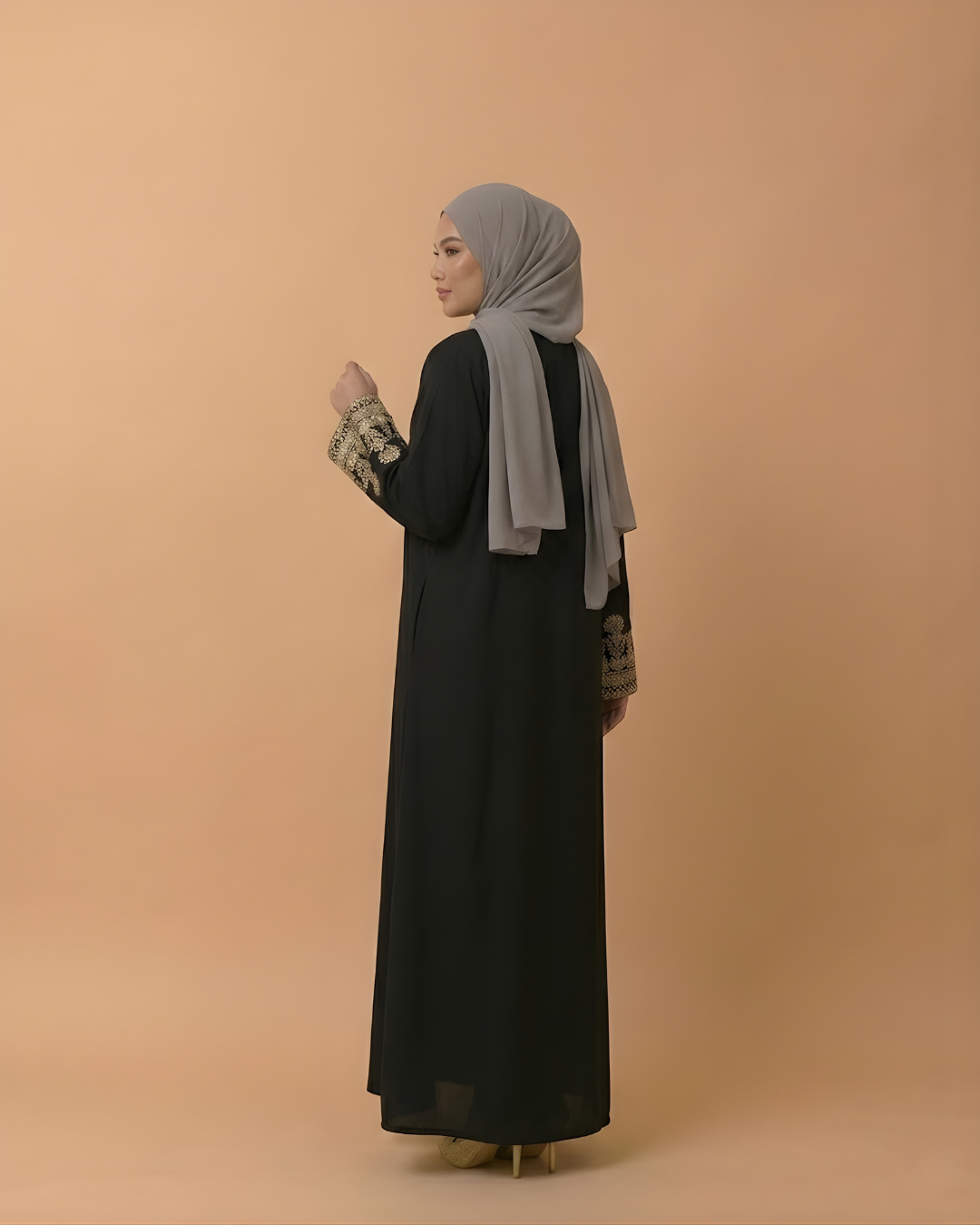 Zara – Black