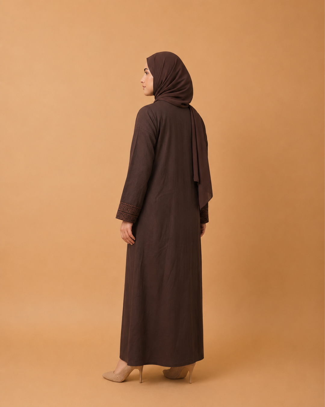 Beaded Elegance – Dark Brown