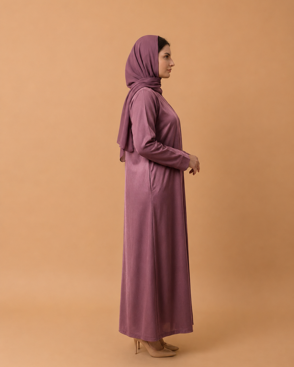 Velora – Maroon