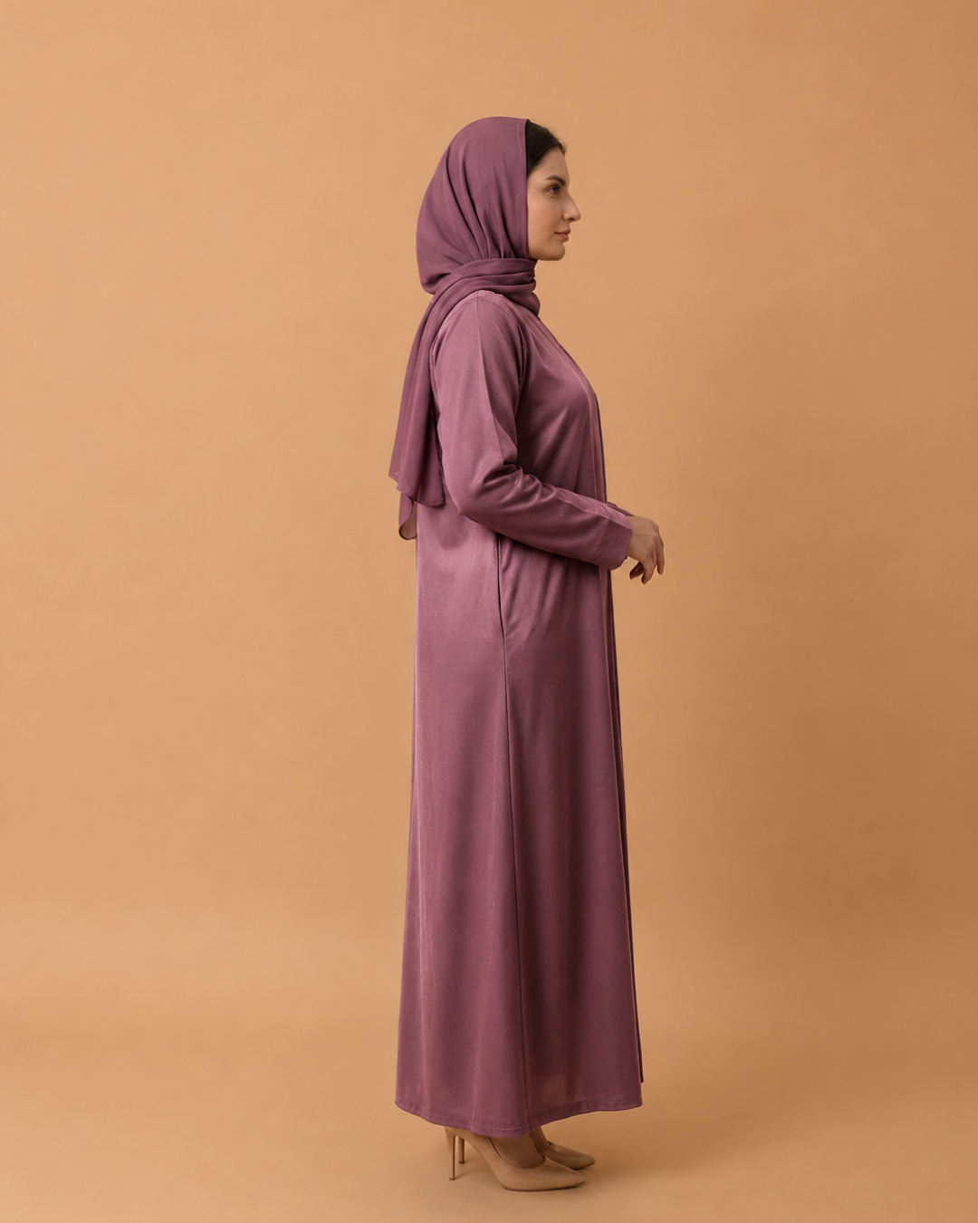 Velora – Maroon