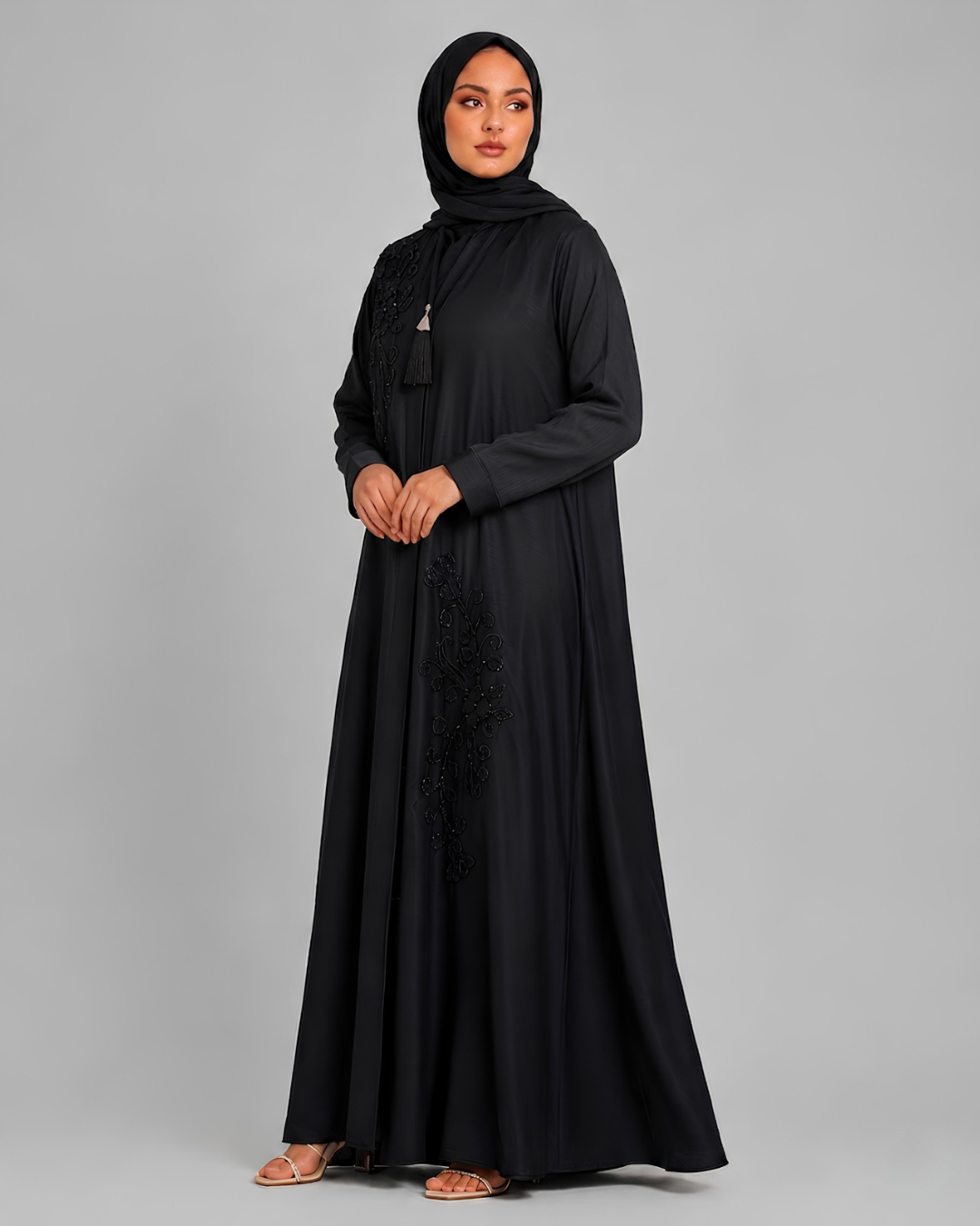 Onyx Flora Tassel