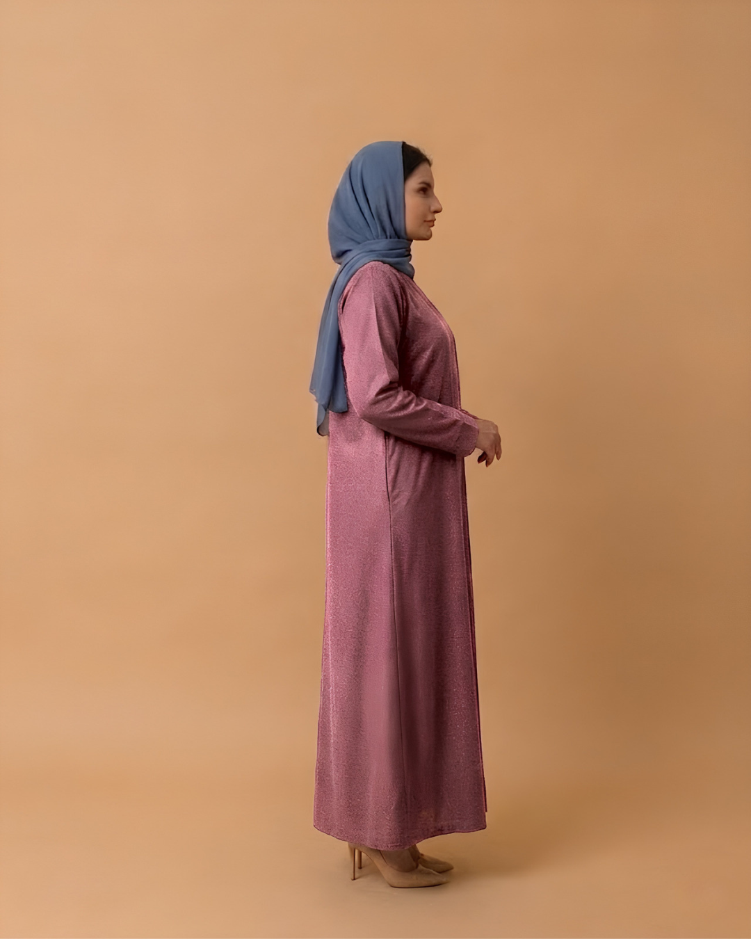 Velora – Maroon