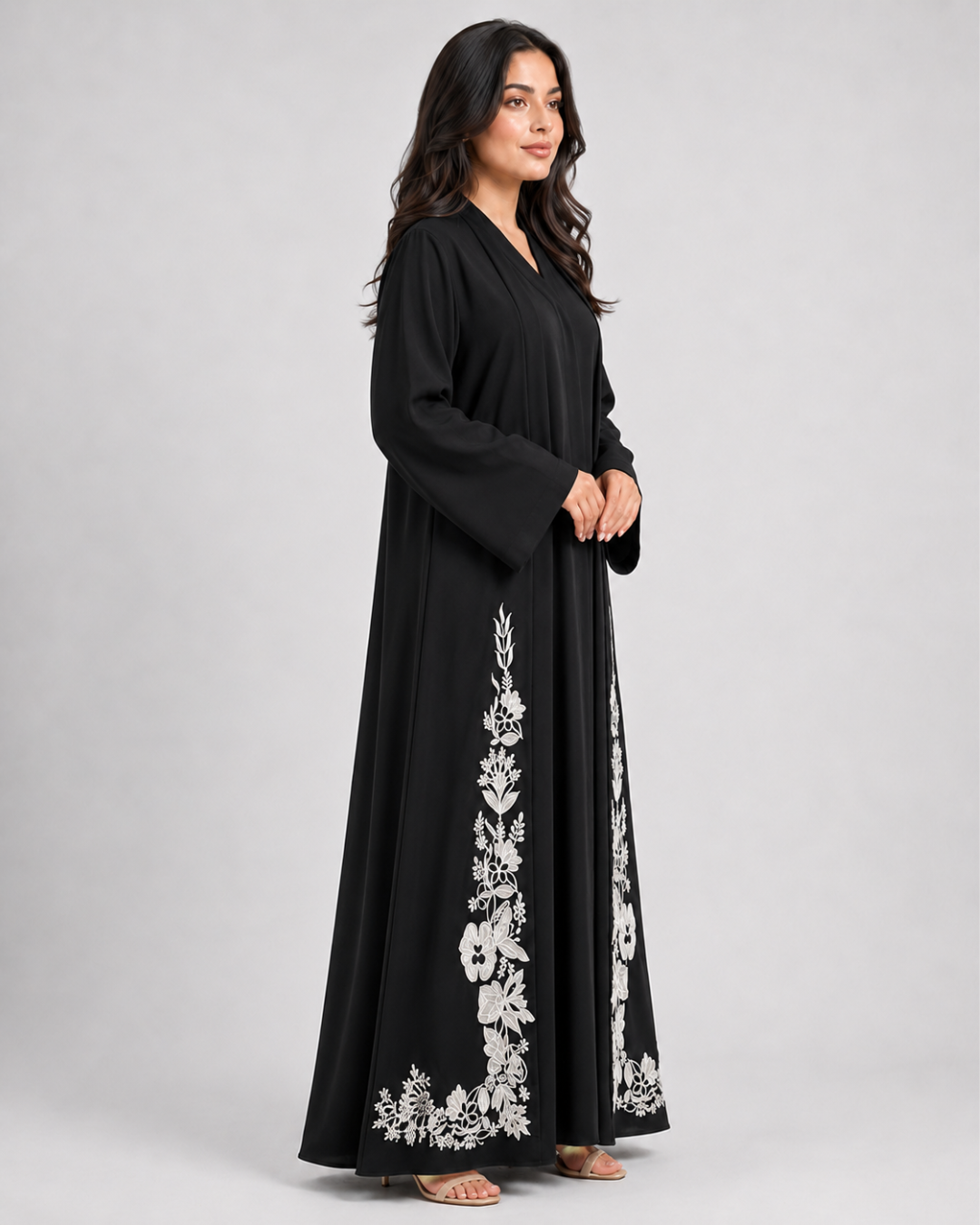 Noir Meadow Abaya