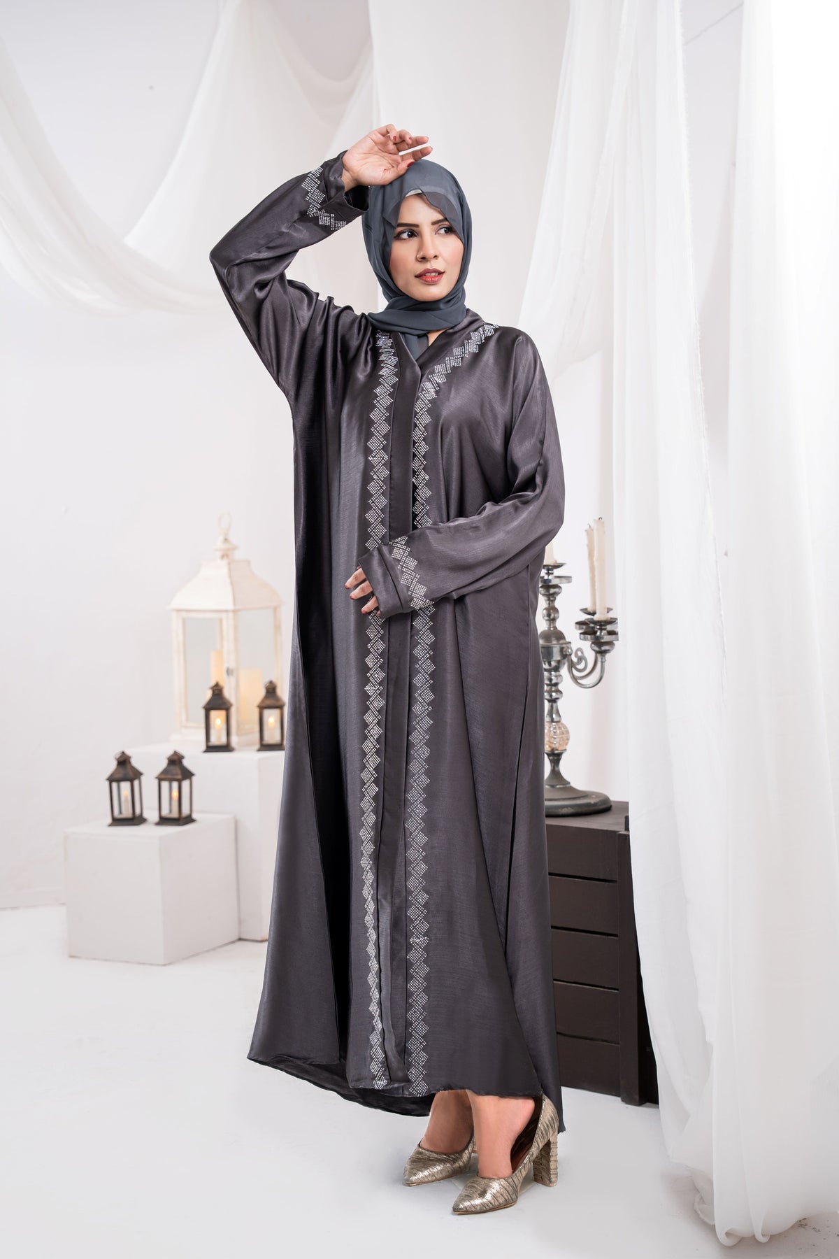 Shadow Grey Silk Abaya
