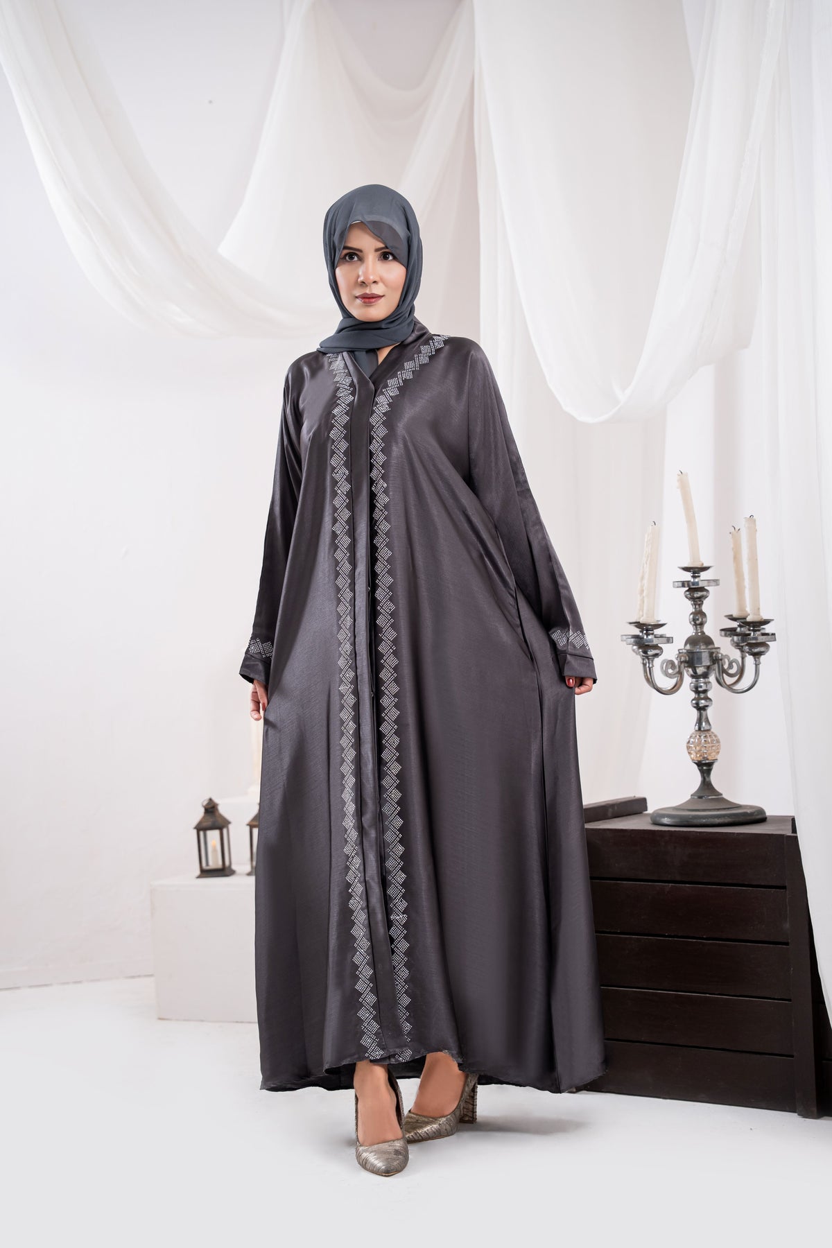 Shadow Grey Silk Abaya